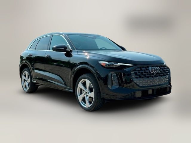 2025 Audi Q5 Premium Plus