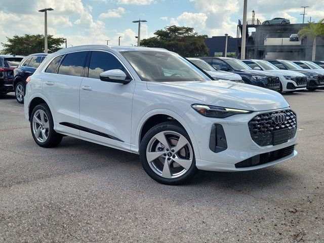 2025 Audi Q5 Premium Plus