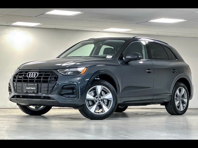 2025 Audi Q5 Premium