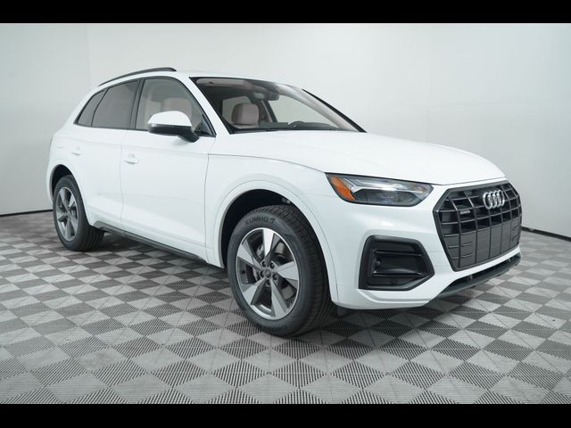 2025 Audi Q5 Premium