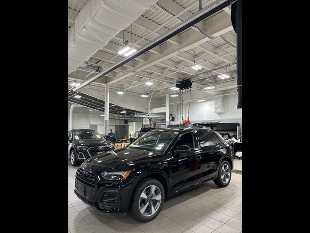 2025 Audi Q5 Premium