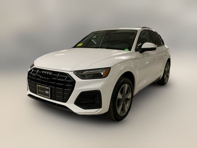 2025 Audi Q5 Premium