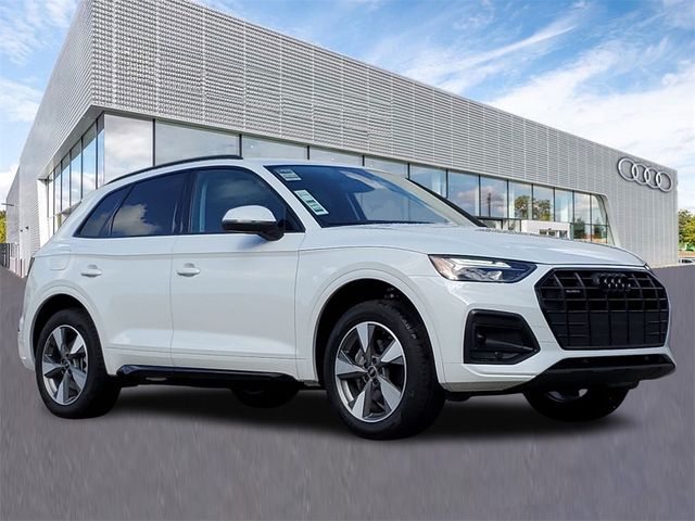 2025 Audi Q5 Premium