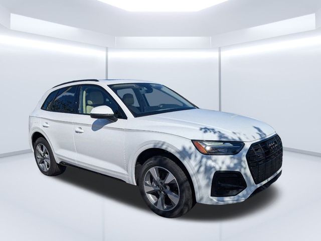 2025 Audi Q5 Premium