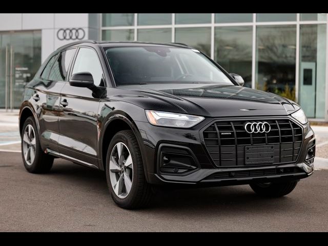 2025 Audi Q5 Premium