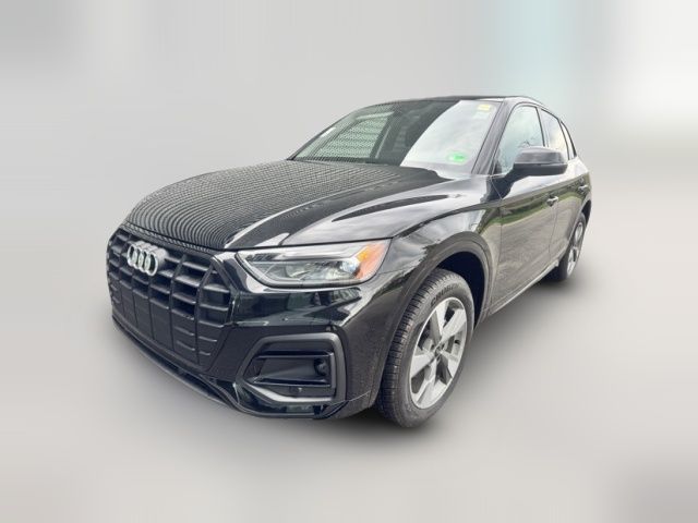 2025 Audi Q5 Premium
