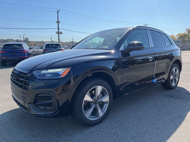 2025 Audi Q5 Premium