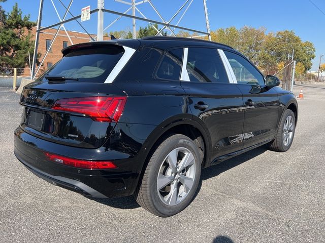 2025 Audi Q5 Premium