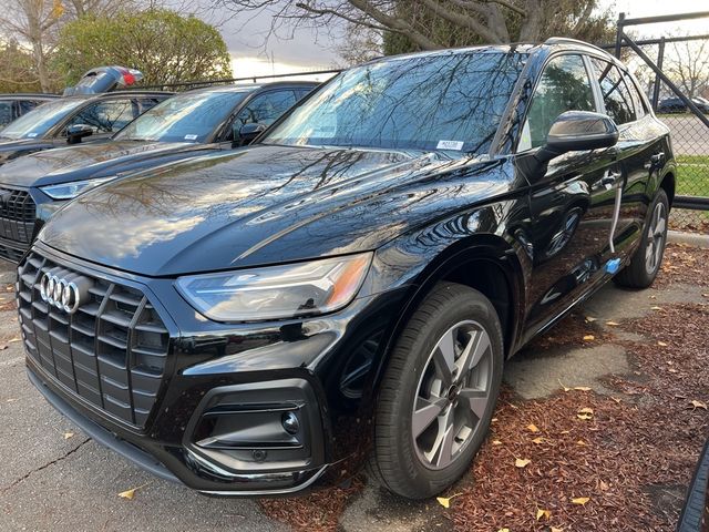 2025 Audi Q5 Premium