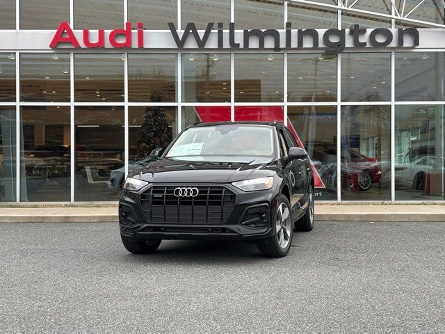 2025 Audi Q5 Premium