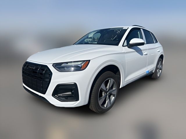 2025 Audi Q5 Premium