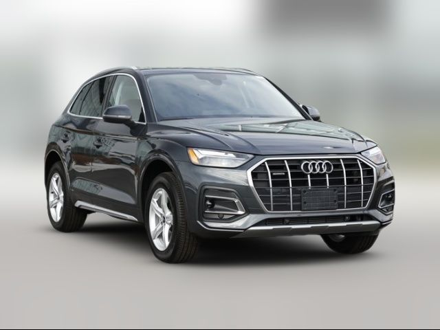 2025 Audi Q5 Premium