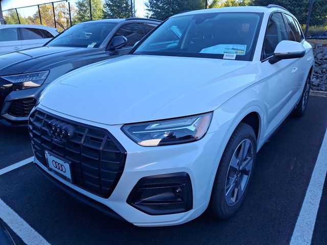 2025 Audi Q5 Premium Plus