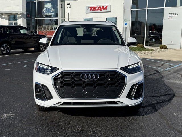 2025 Audi Q5 S Line Premium Plus