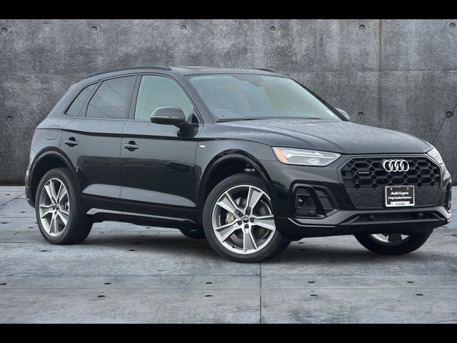 2025 Audi Q5 S Line Premium