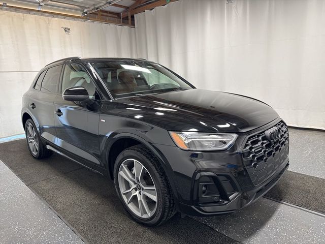 2025 Audi Q5 S Line Premium