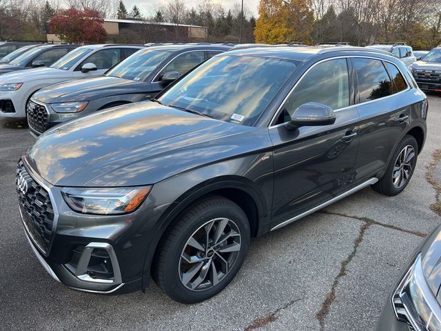 2025 Audi Q5 S Line Premium