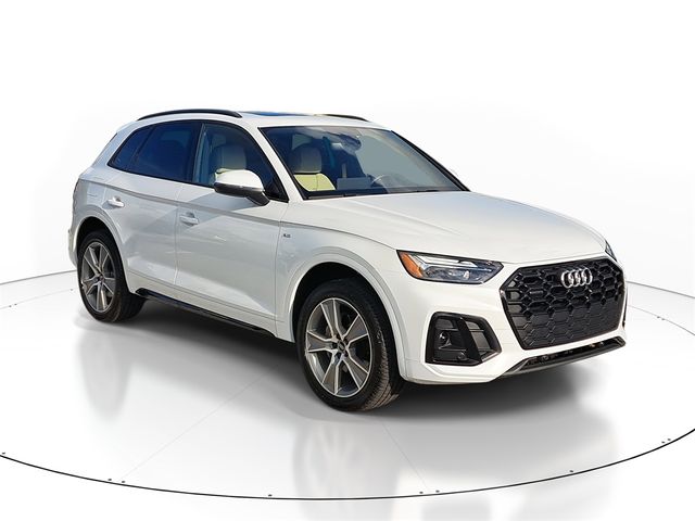 2025 Audi Q5 S Line Premium