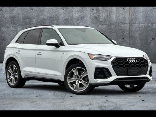 2025 Audi Q5 S Line Premium