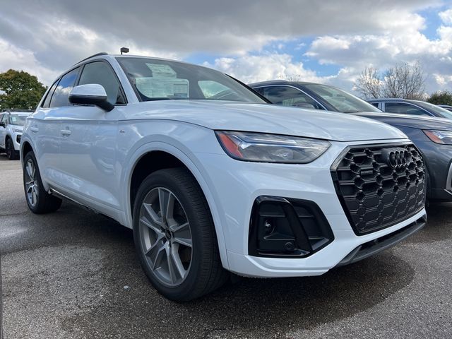 2025 Audi Q5 S Line Premium