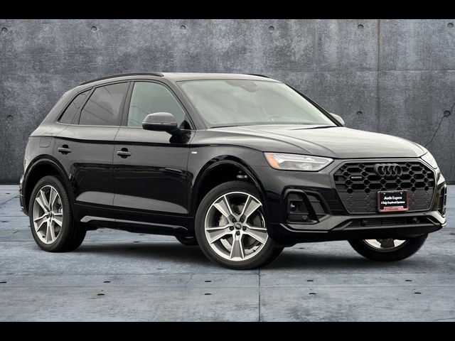 2025 Audi Q5 S Line Premium