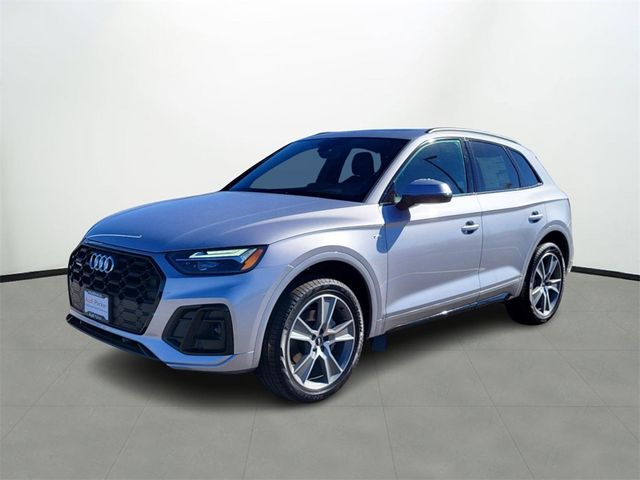 2025 Audi Q5 S Line Premium