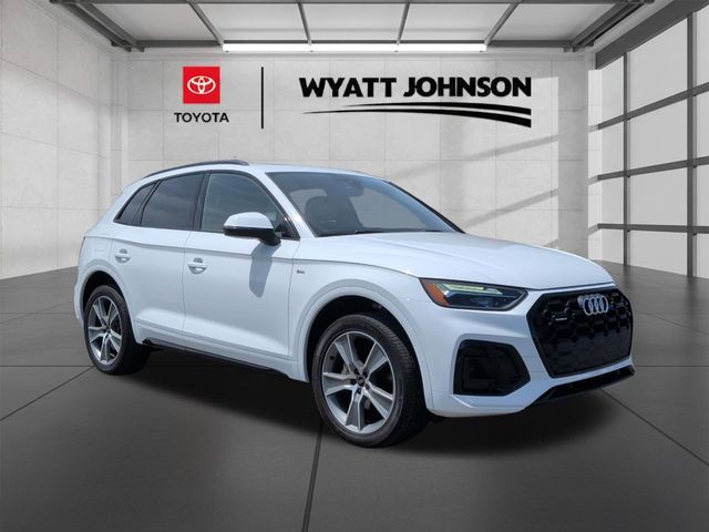 2025 Audi Q5 S Line Premium