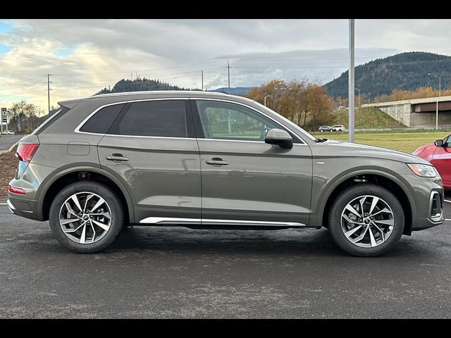 2025 Audi Q5 S Line Premium