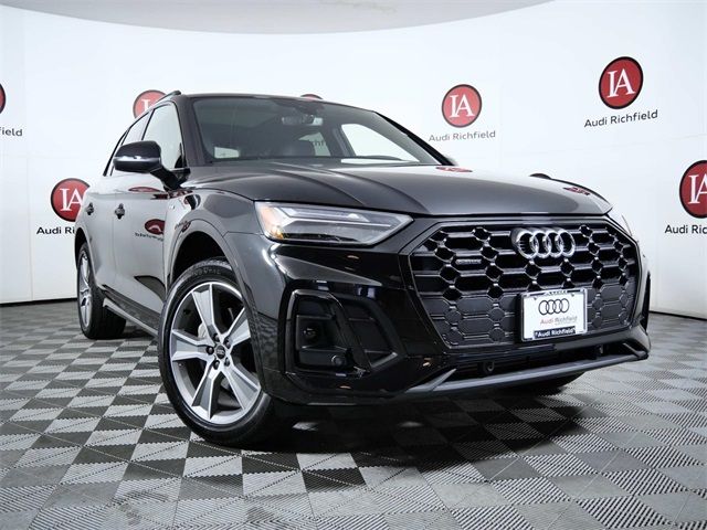 2025 Audi Q5 S Line Premium