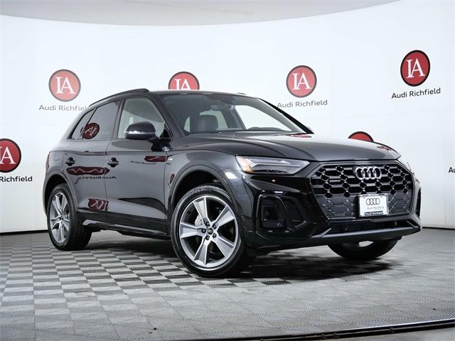 2025 Audi Q5 S Line Premium