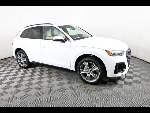 2025 Audi Q5 S Line Premium