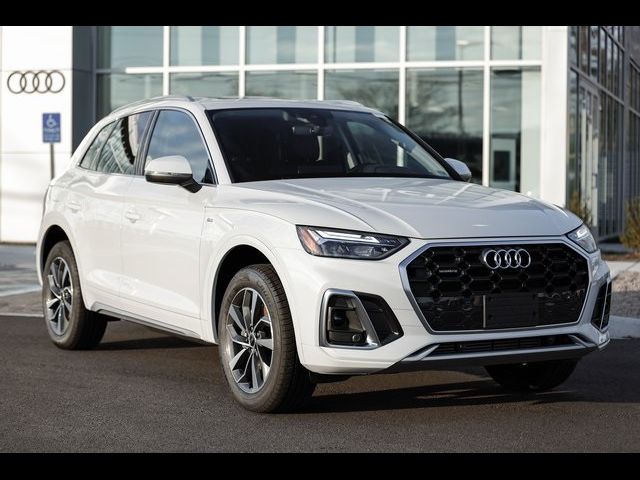 2025 Audi Q5 S Line Premium