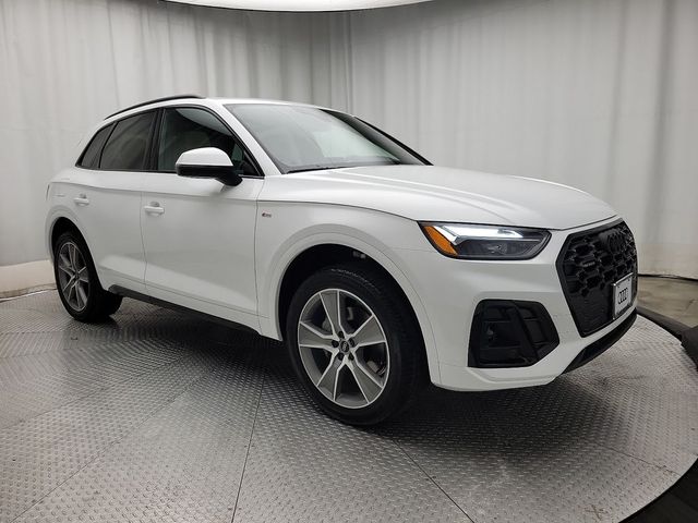 2025 Audi Q5 S Line Premium