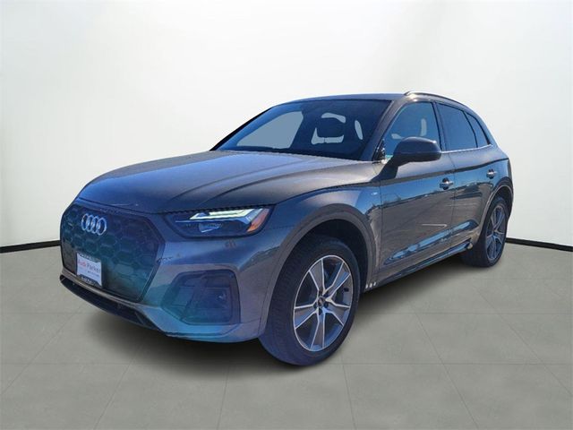 2025 Audi Q5 S Line Premium