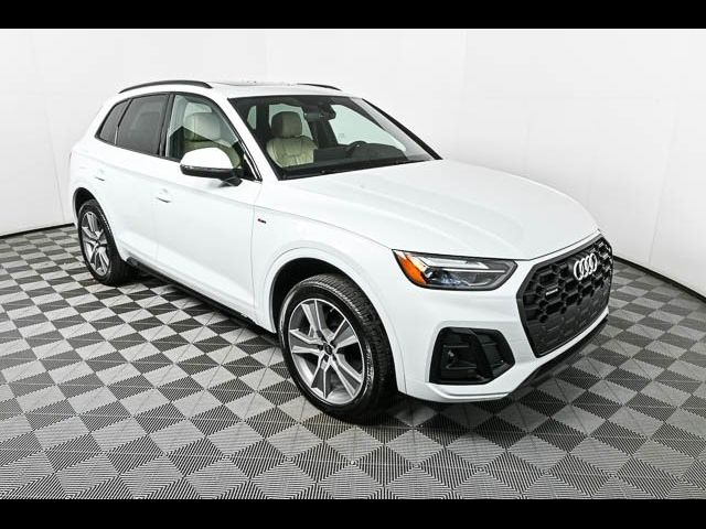 2025 Audi Q5 S Line Premium