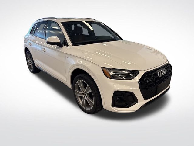 2025 Audi Q5 S Line Premium