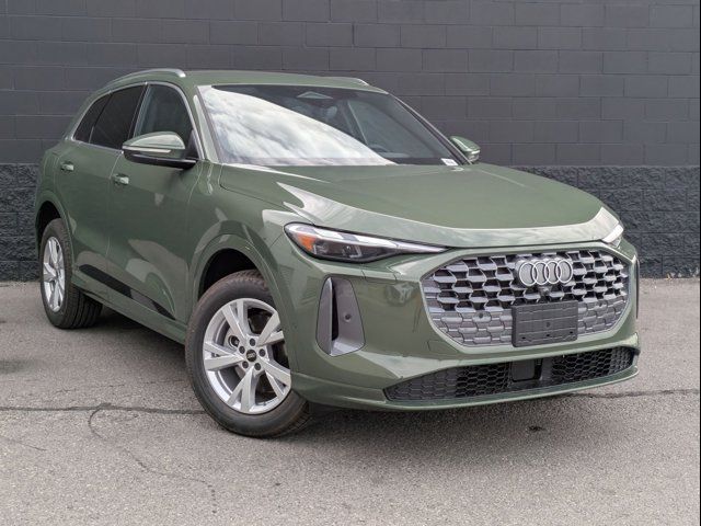 2025 Audi Q5 Premium