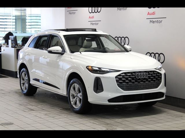 2025 Audi Q5 Premium