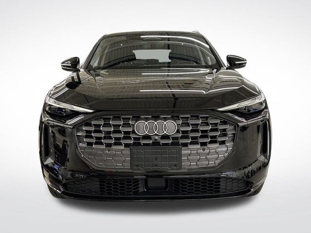 2025 Audi Q5 Premium