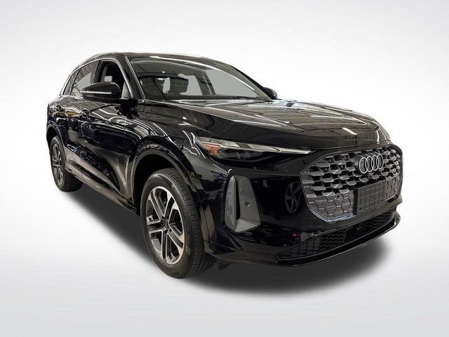 2025 Audi Q5 Premium