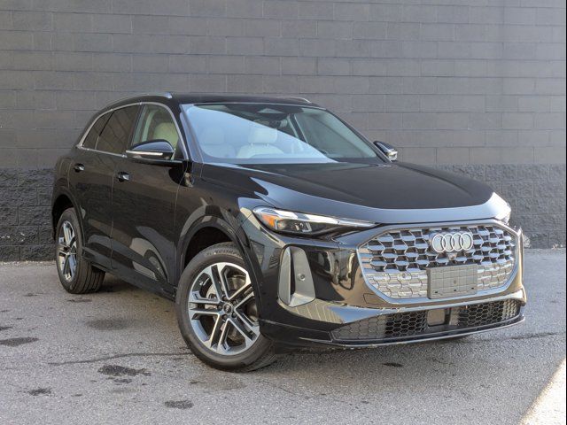 2025 Audi Q5 Premium