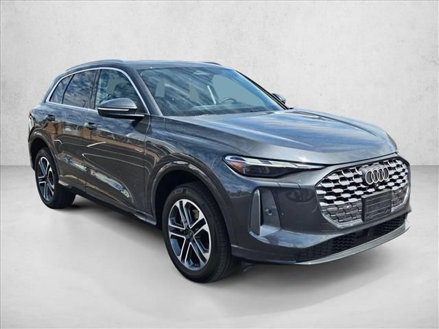 2025 Audi Q5 Premium