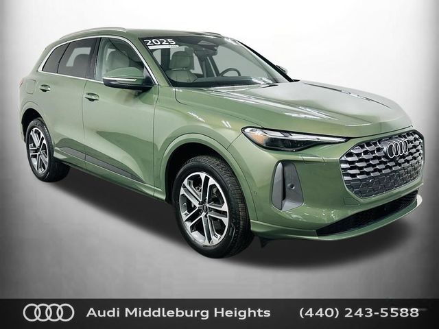 2025 Audi Q5 Premium