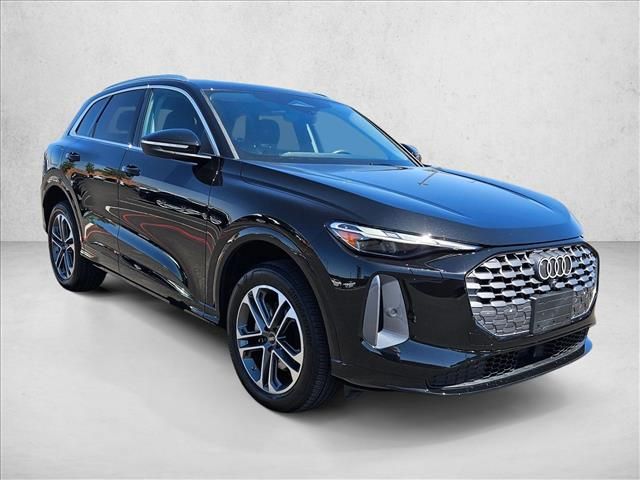 2025 Audi Q5 Premium