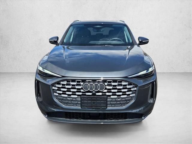 2025 Audi Q5 Premium