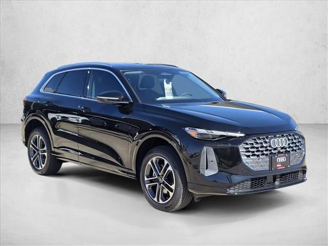 2025 Audi Q5 Premium