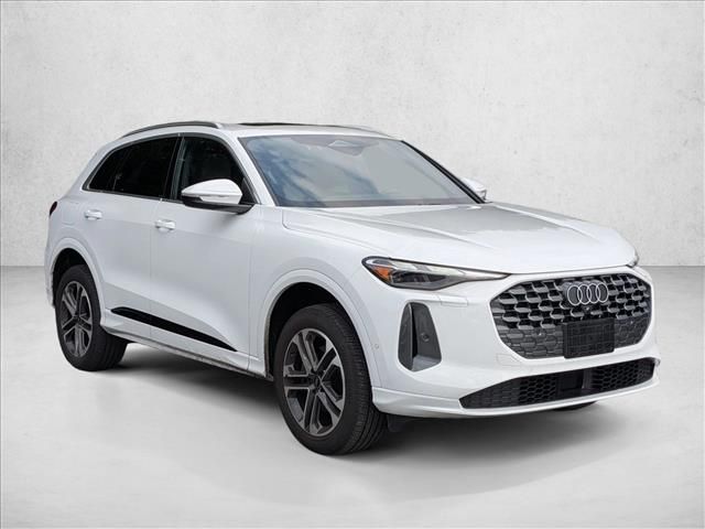 2025 Audi Q5 Premium