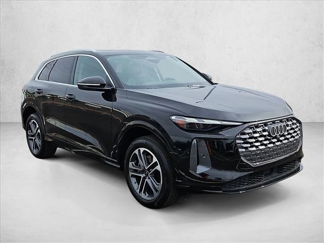 2025 Audi Q5 Premium