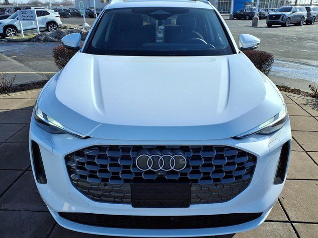 2025 Audi Q5 Premium