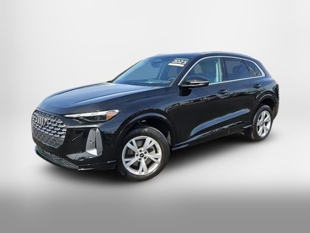 2025 Audi Q5 Premium